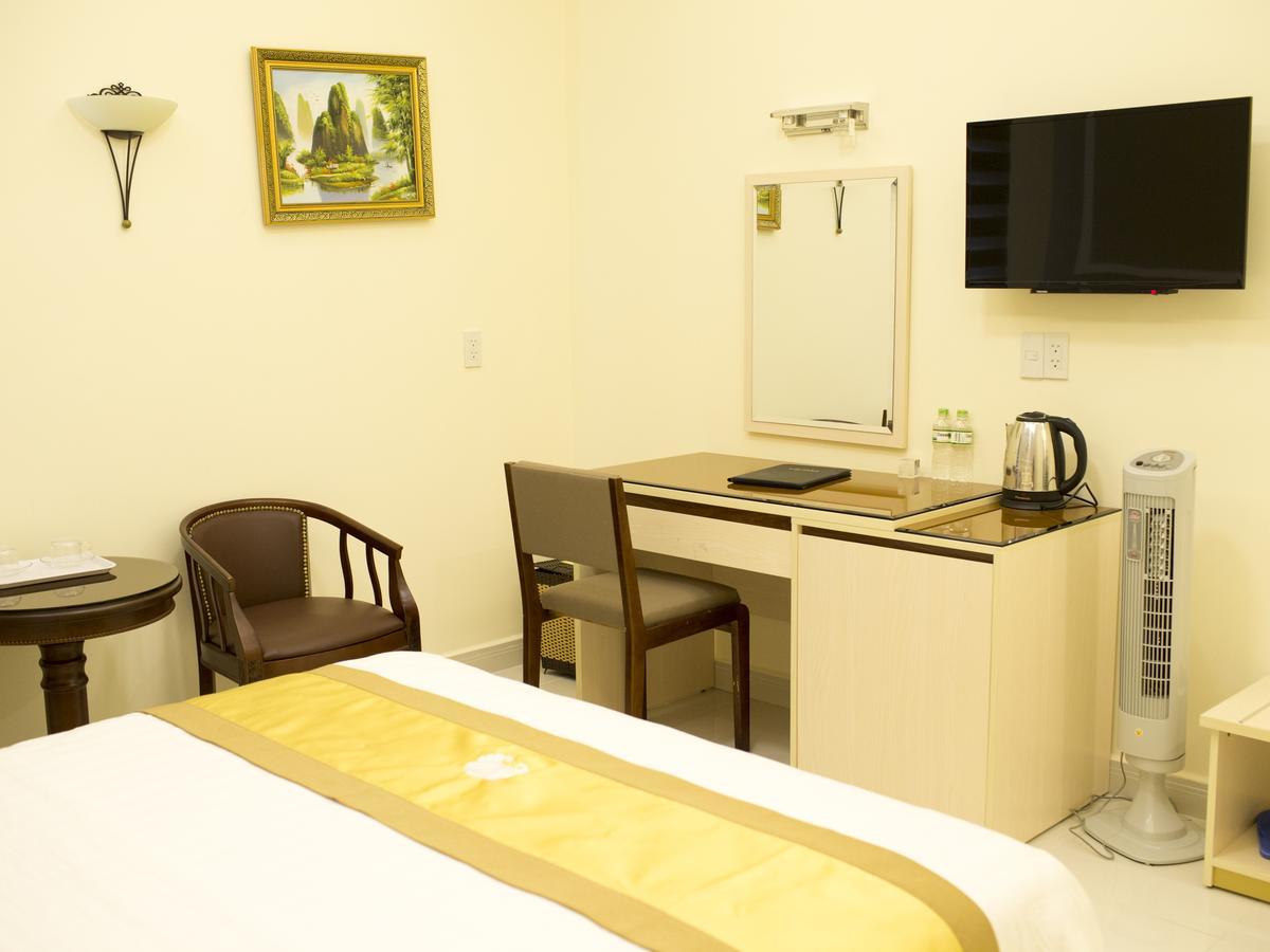 Hotel Hoang Minh Chau Dalat Bagian luar foto